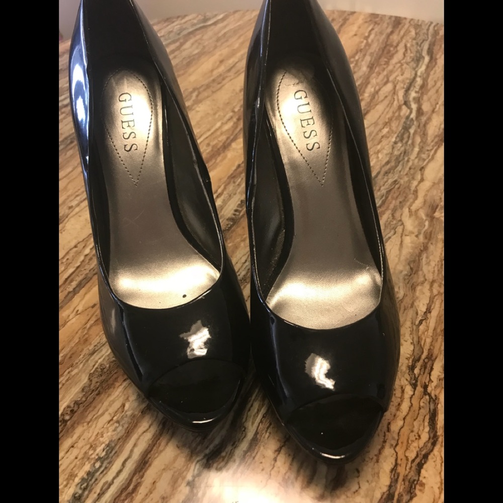 Guess Peep-toe pumps